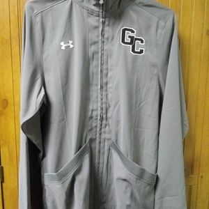 Under armour womens medium grey GC zip up.